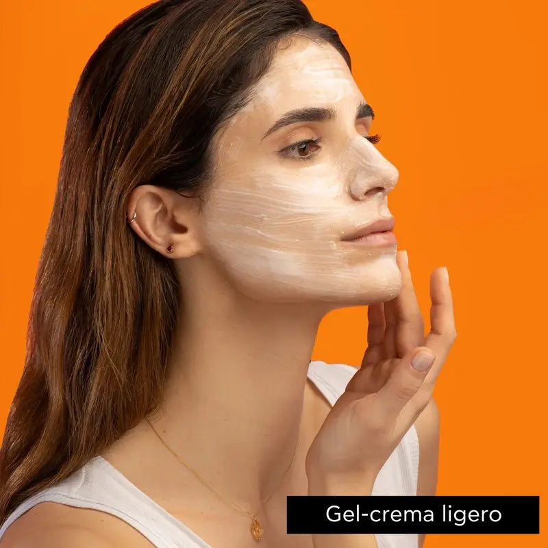 APIVITA Express Beauty Revitalising Face Mask with Orange