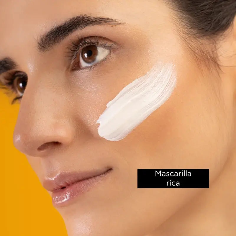 APIVITA Express Beauty Pumpkin Detox Face Mask