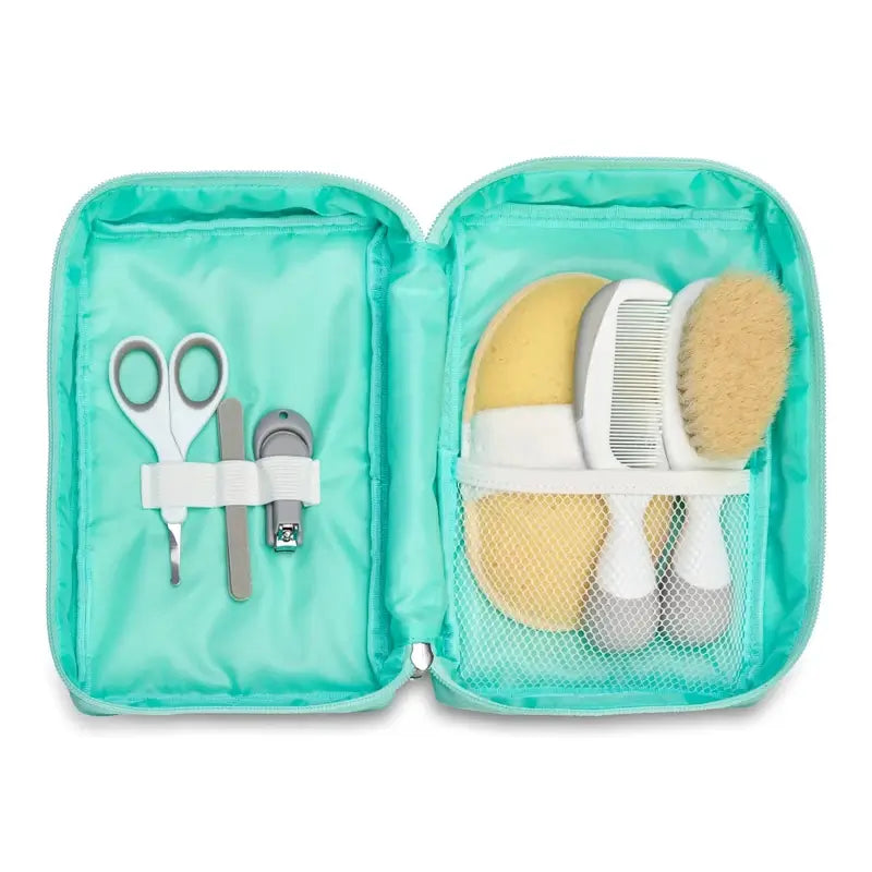 Chicco 6 In 1 Travel Set