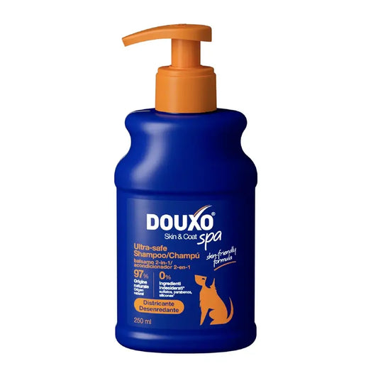 Douxo Skin & Coat Spa 2 In 1 Dog Shampoo & Conditioner, 250 ml