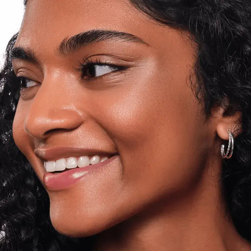 Essence Soft Touch Illuminator Bouncy Glow 10 , 4 gr