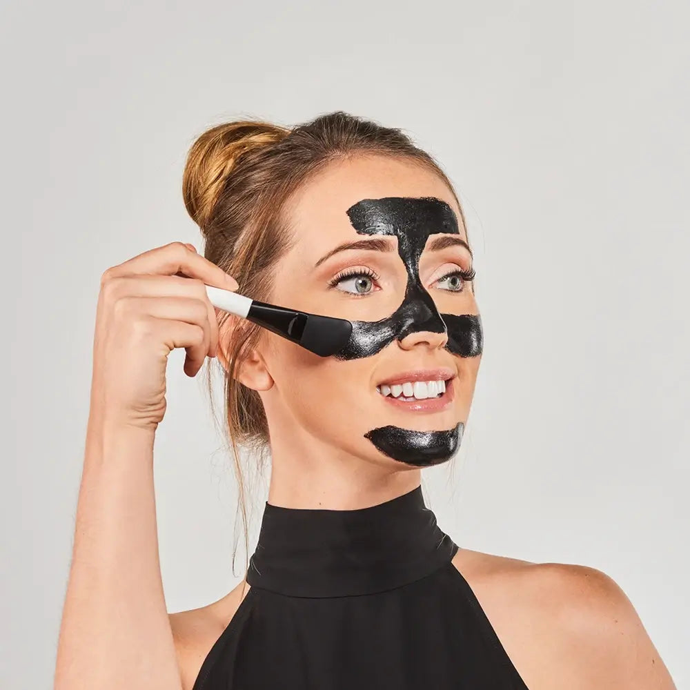 Iroha Nature Deep Cleansing Peel-Off Mask - Charcoal , 18 gr