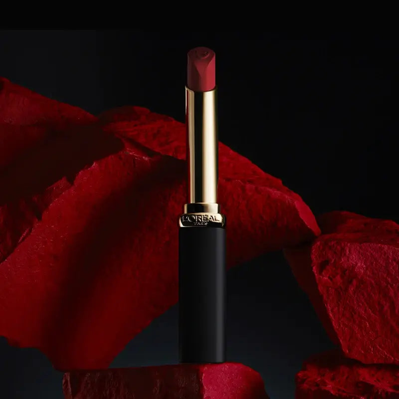 L'Oreal Paris Volume Matte Lipstick 1990S Red