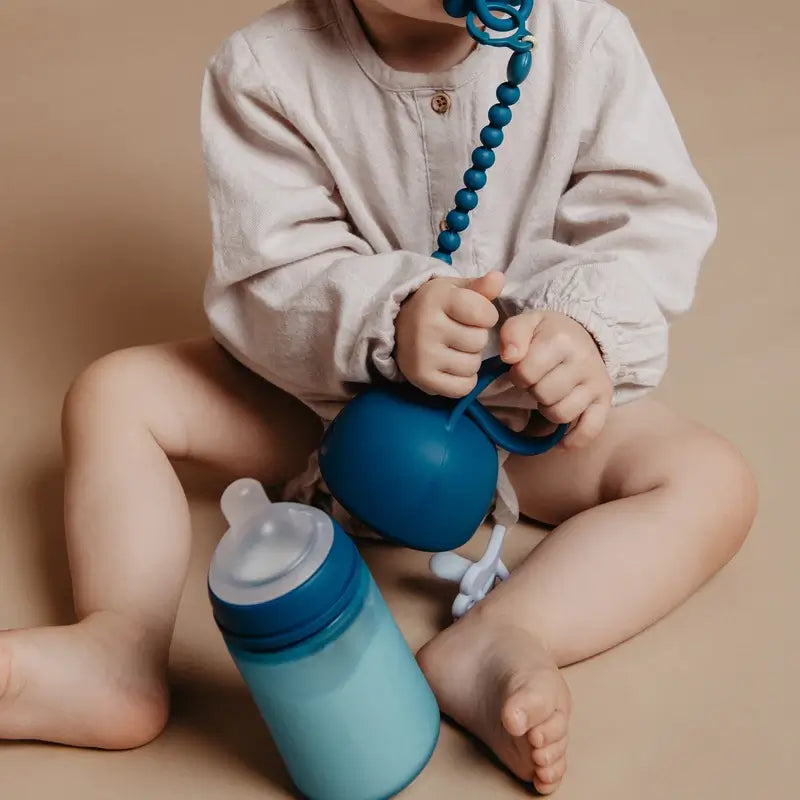 Suavinex Silicone Bottle 240 Ml, Medium Flow (M), +3 Months, Deep Ocean