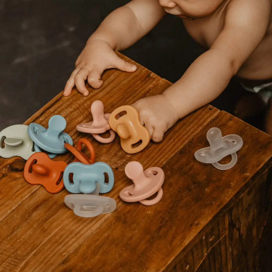 Suavinex Pacifier All Silicone, For Babies 6/18 Months, Mustard