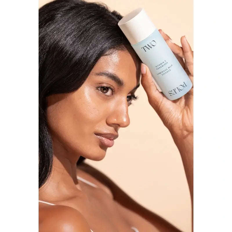 Two Poles Luminous Milk Essence , 80 ml